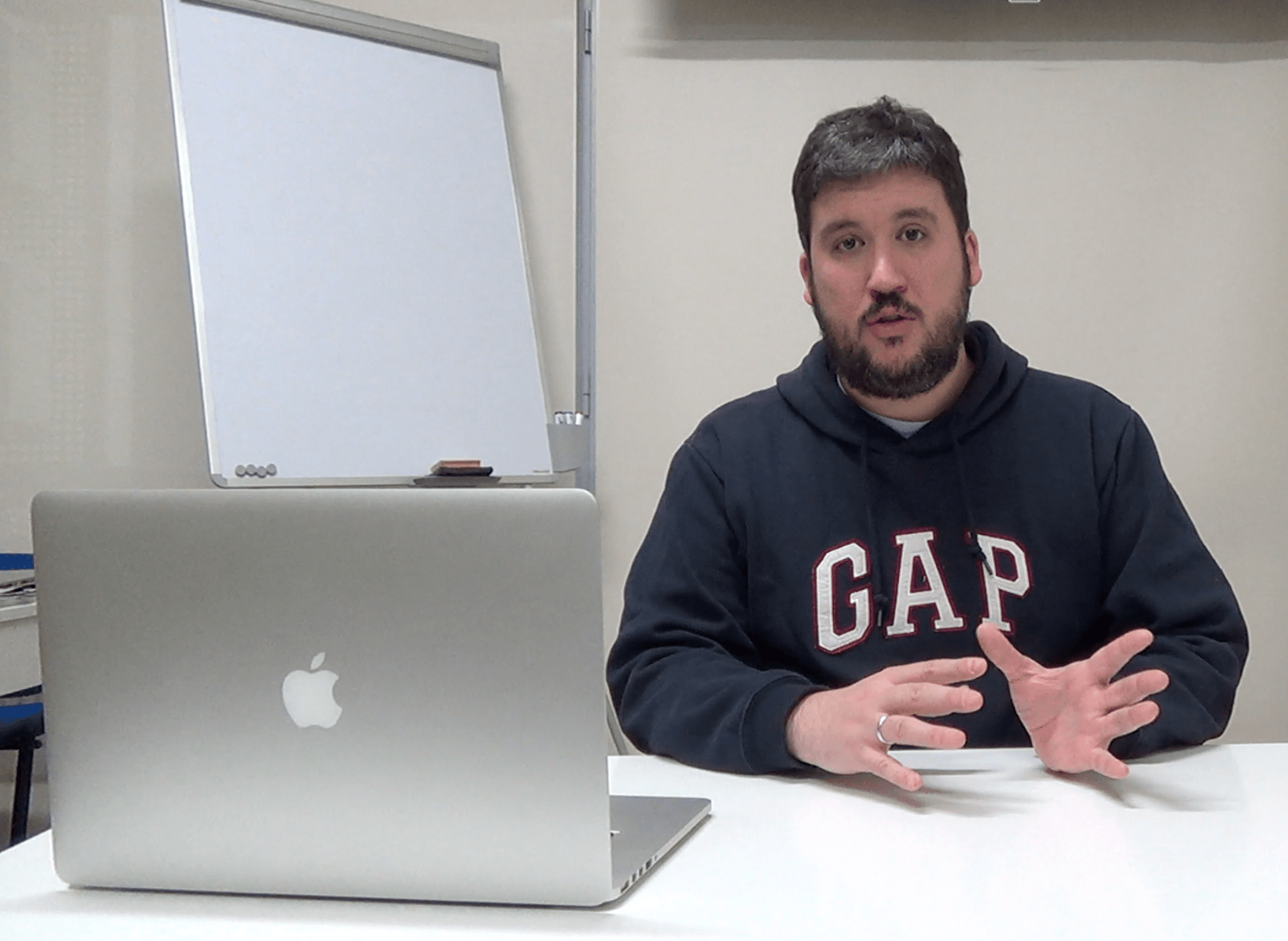 ¿Es necesario un Mac para crear Apps para iPhone e iPad? crear-app-iphone-mac