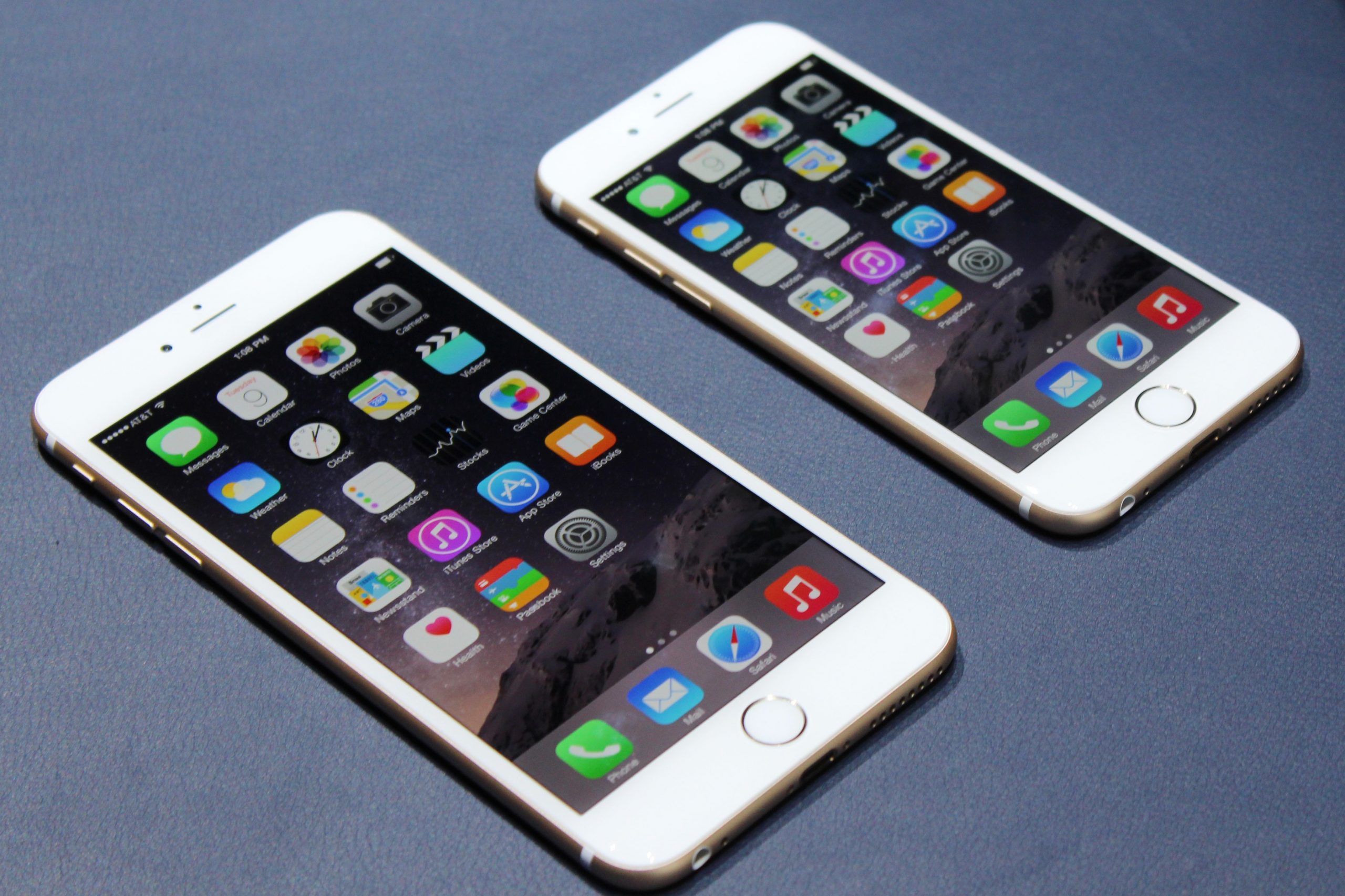 iPhone 6 Plus Developer Unboxing iPhone-6-Plus-Developer-Unboxing